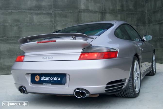 Porsche 996 Turbo - 8