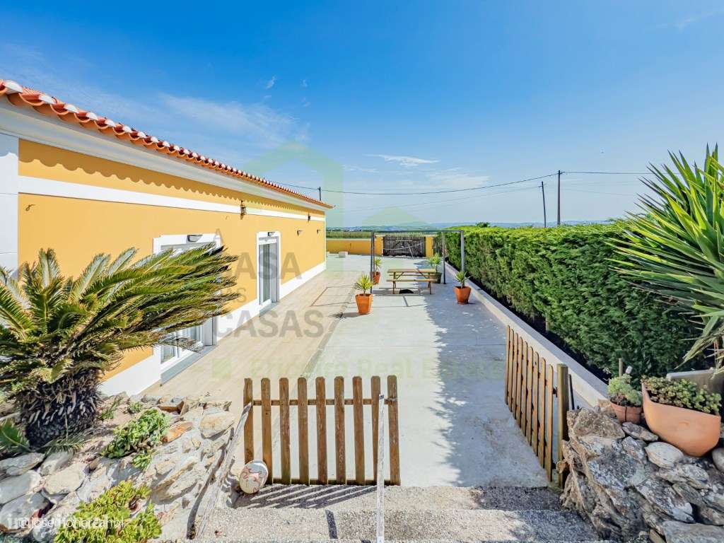 Vende Moradia T8, Ericeira 15 Km, A Casa das Casas-45