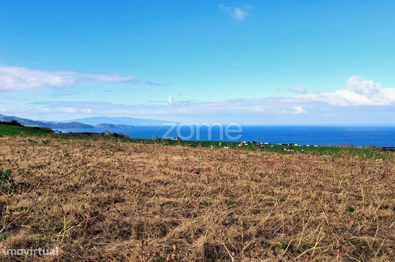 Terreno Urbanizável - Fenais da Ajuda - Grande imagem: 1/12