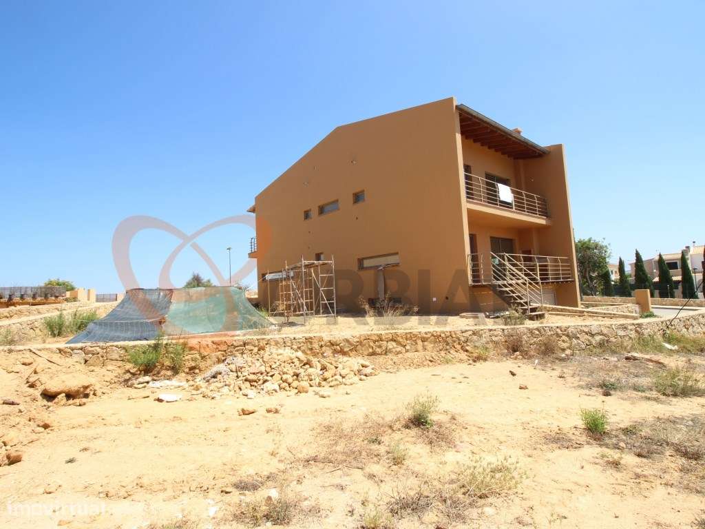 Excelente Moradia para venda no Algoz com 4 quartos e piscina - Grande imagem: 4/6