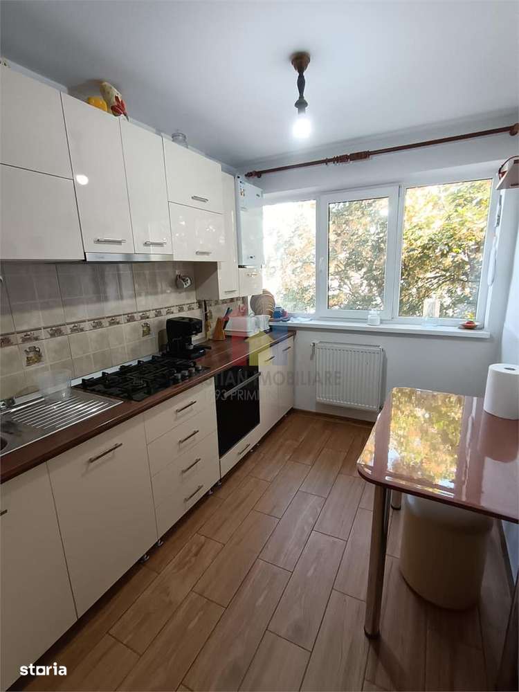 RENOVAT! Ap 2 camere, zona garii, Semimobilat! - Imagine principală: 5/9
