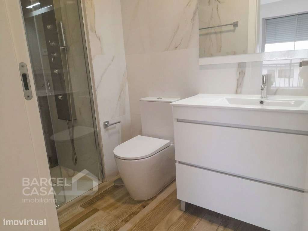 Exclusividade e Conforto no Coração de Barcelos: T2+1 Moderno e Imp...-14