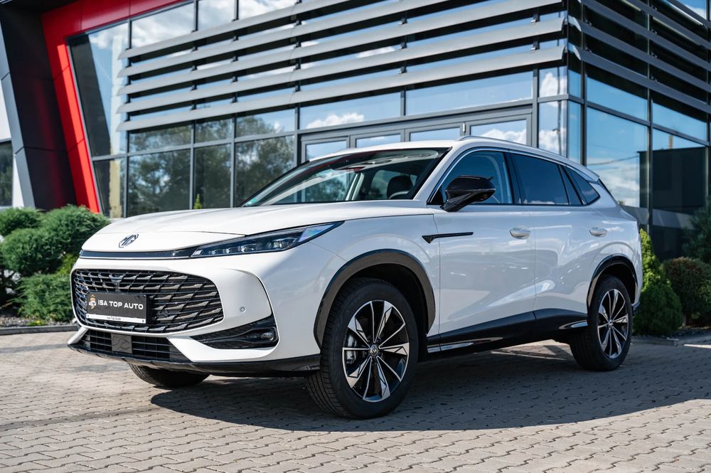 MG HS 2025