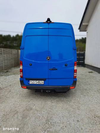 Mercedes-Benz Sprinter 906 316 - 4