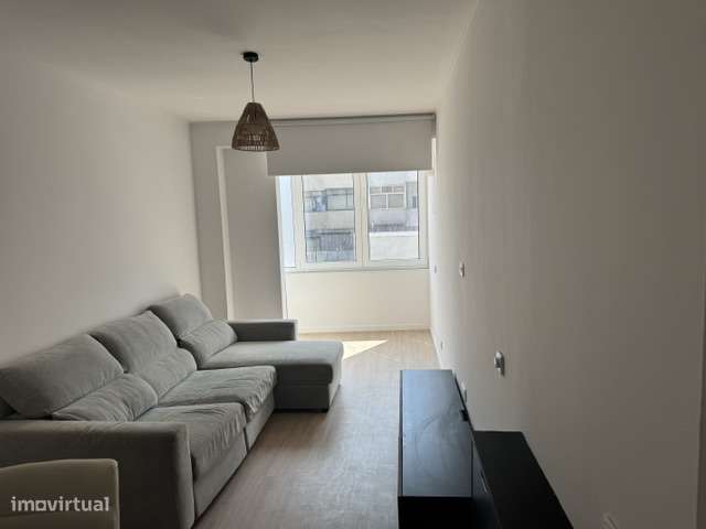 T1 Rua das Doze Casas-32
