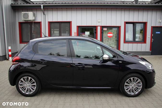 Peugeot 208 PureTech 82 Style - 6