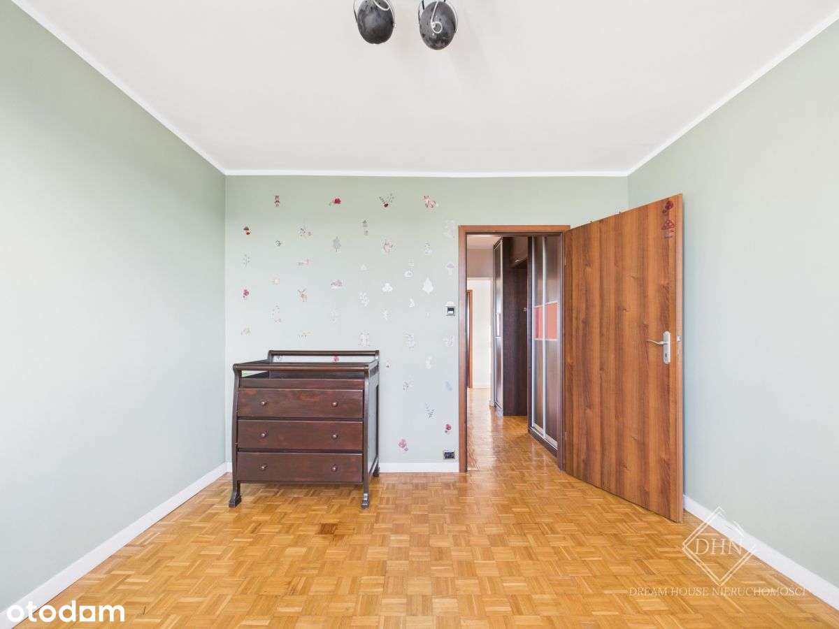 Przestronne i Ustawne Mieszkanie w Poznaniu-11