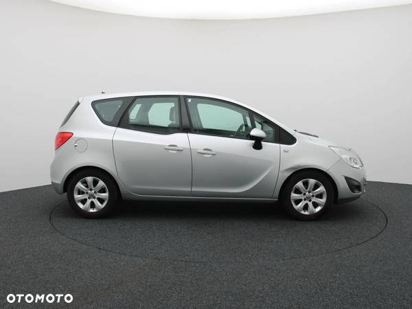 Opel Meriva 1.4 150 Jahre - 9