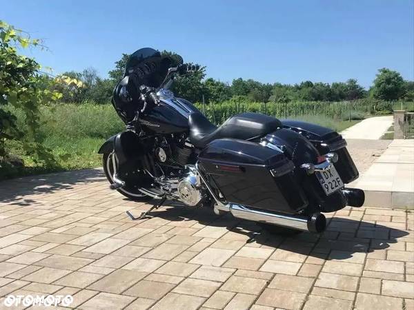 Harley-Davidson Touring Street Glide - 7