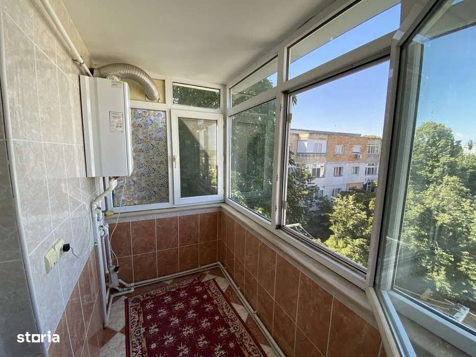 Apartament - 3 camere |  cartier C5 (PEDAGOGIC ) - Imagine principală: 1/5