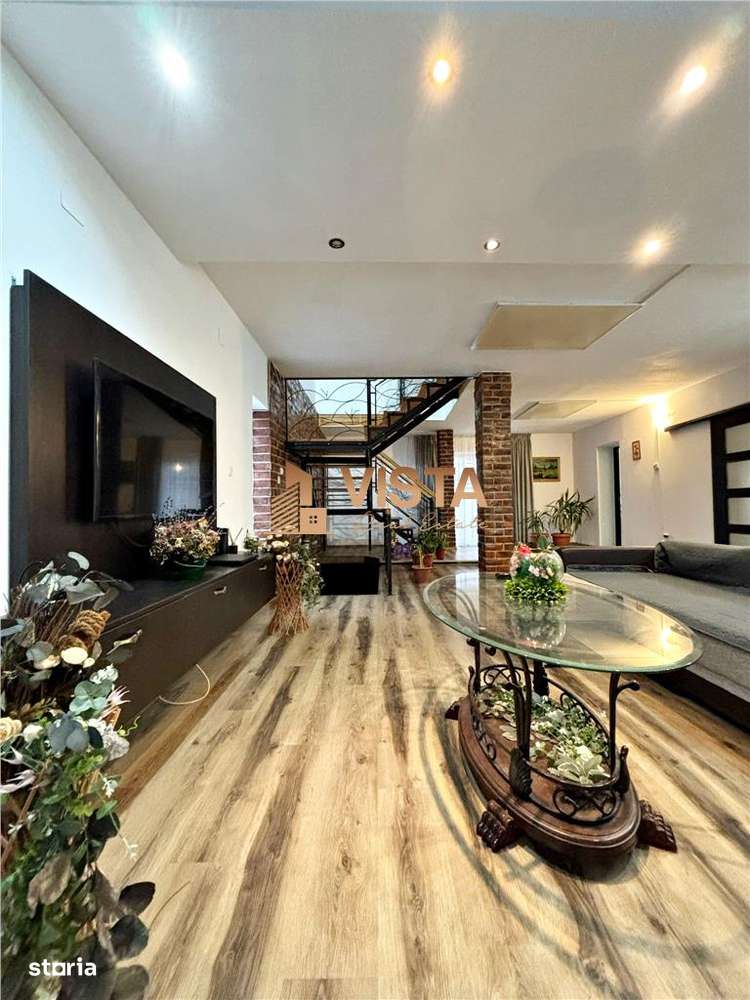 Casa individuala, S+P+M, 5 dormitoare, teren 586mp, zona buna, Harman - Imagine principală: 1/13