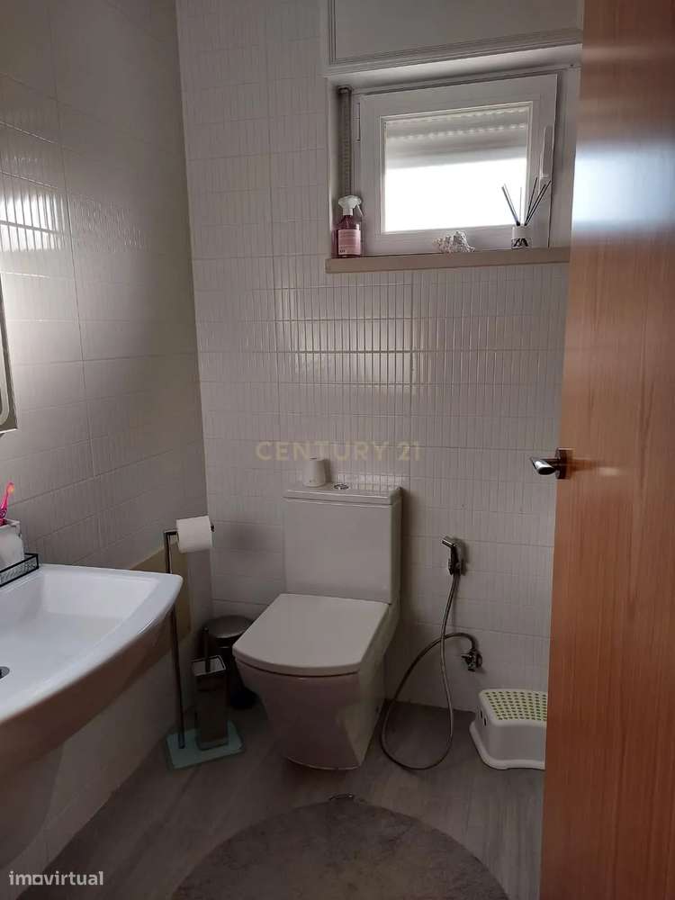 EXCELENTE MORADIA No CABEÇO do ARRAIAL, ÉVORA, com Cave (garagem Grand-11