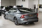 Volvo S60 T5 R-Design - 3