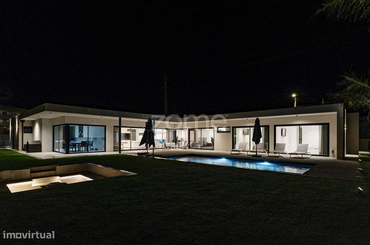 Moradia Térrea T3+1 em Este S. Pedro - Grande imagem: 1/60