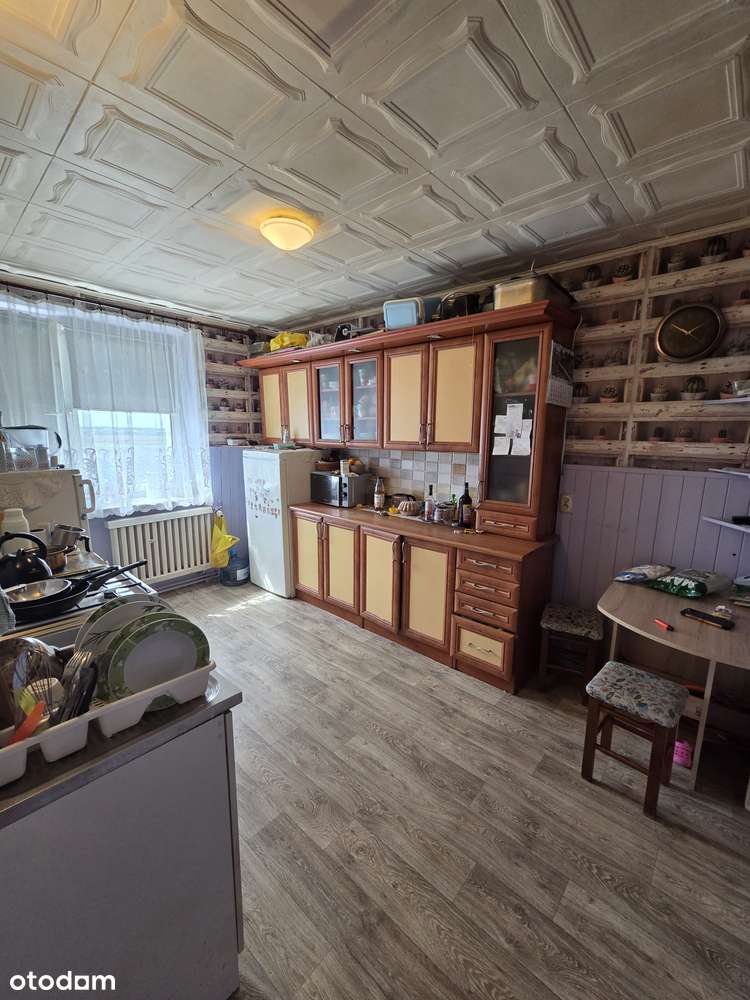 Żerniki - 4 pokoje, ogródek, garaż, do własnej aranżacji-7