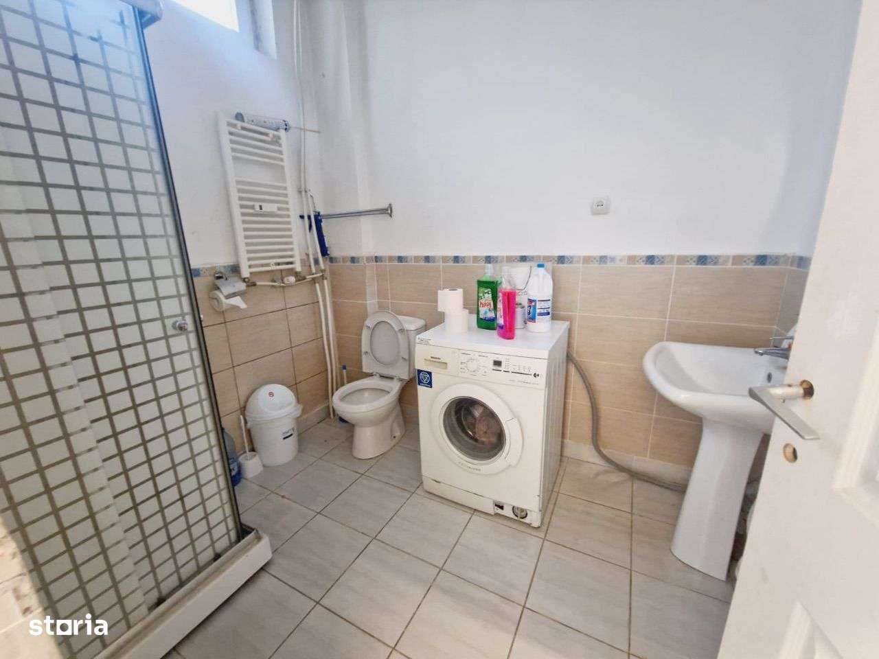 Spre inchiriere, spațiu comercial, situat in zona Nufărul! - Imagine principală: 5/8