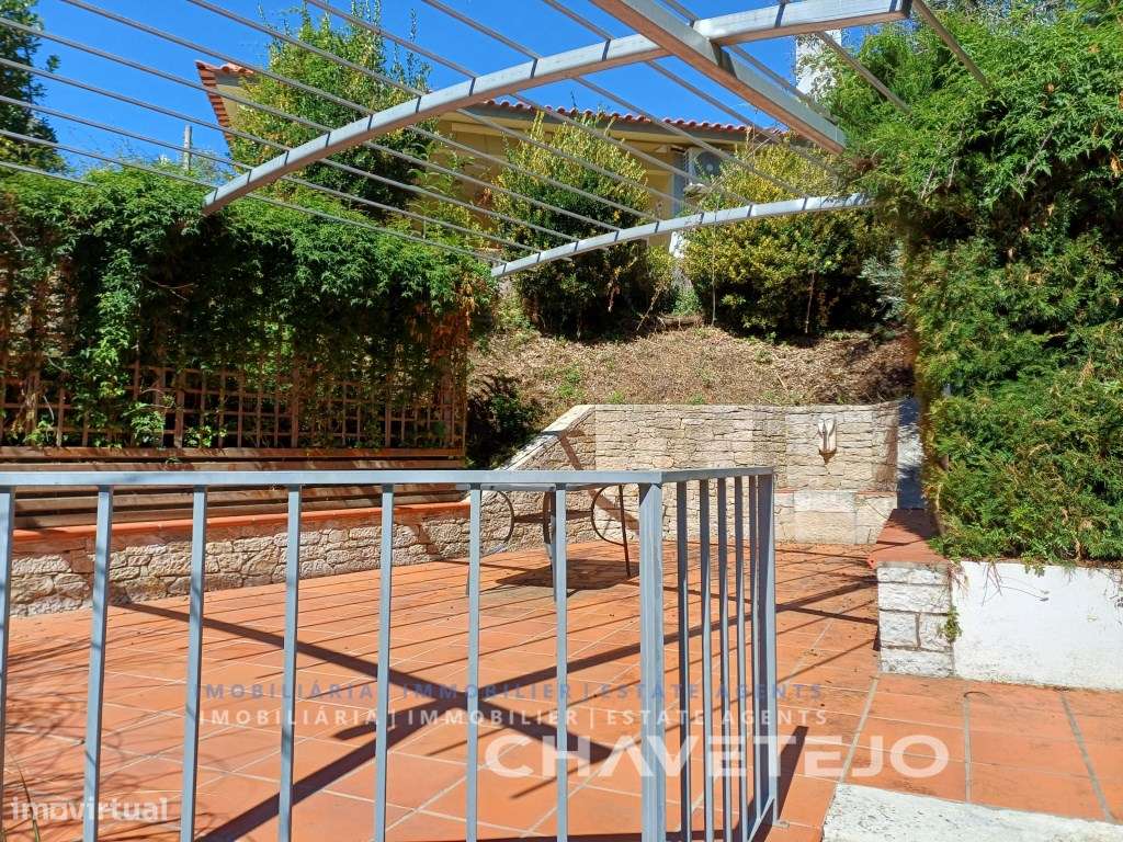 Moradia T2 com Anexos e Piscina num Cenário Paradisíaco perto de Fe...-59