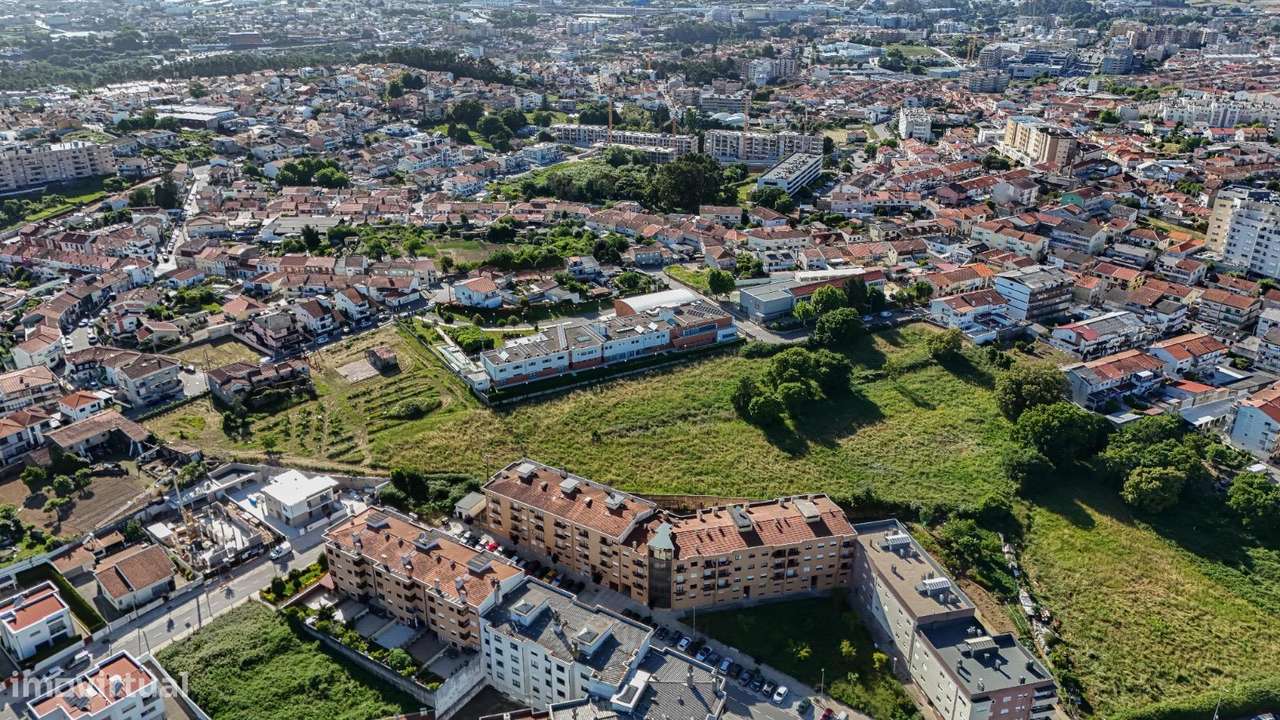 Oportunidade Imperdível, T3 Gondomar, Junto ao Metro-21