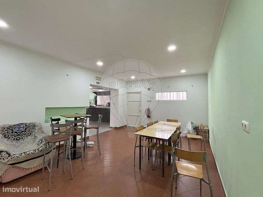 Loja  para arrendamento - Grande imagem: 5/13