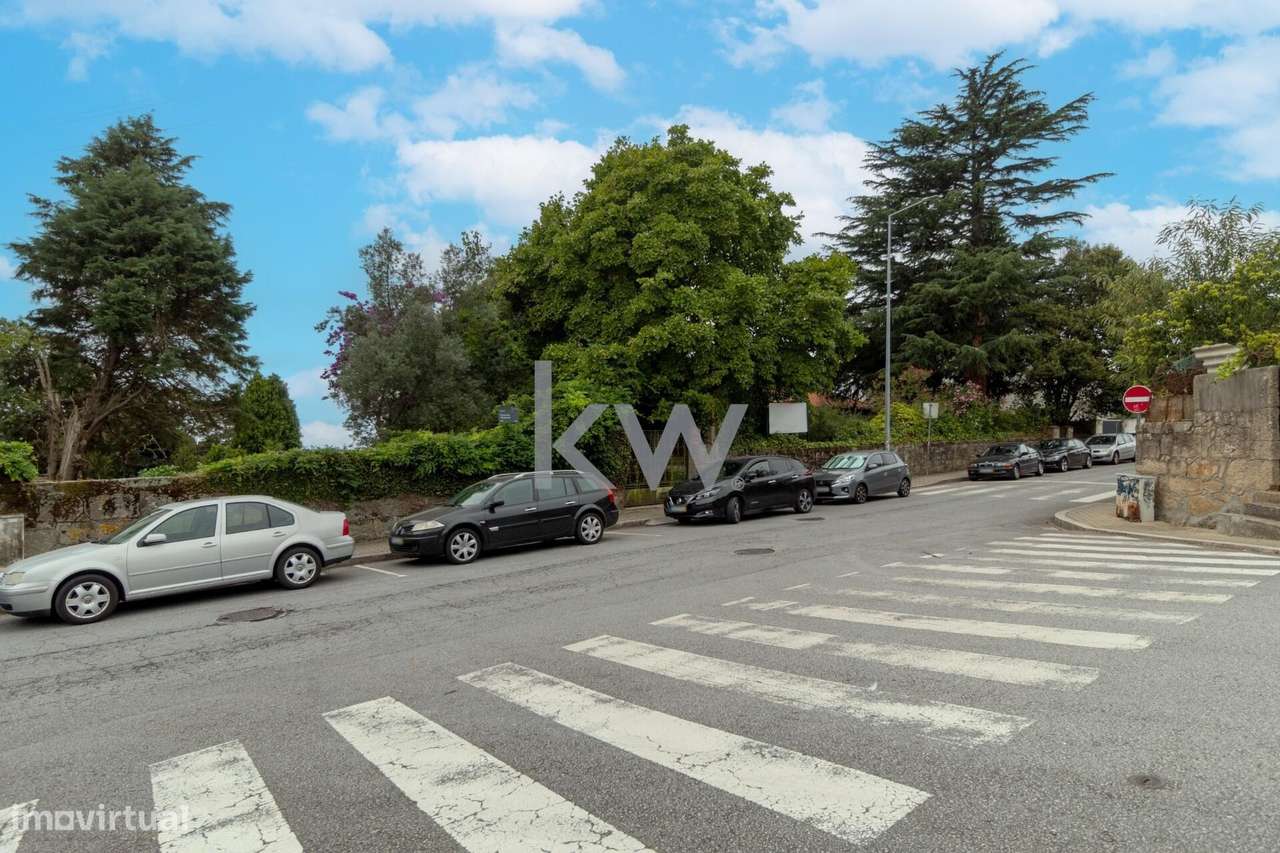 IMPONENTE CASA SENHORIAL COM 2534 M2 DE TERRENO, + 1 TERRENO URBANO DE - Grande imagem: 5/34
