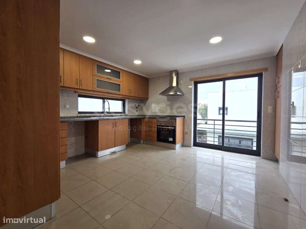 Moradia isolada na Quinta da Alembrança - Renovada - Grande imagem: 5/21