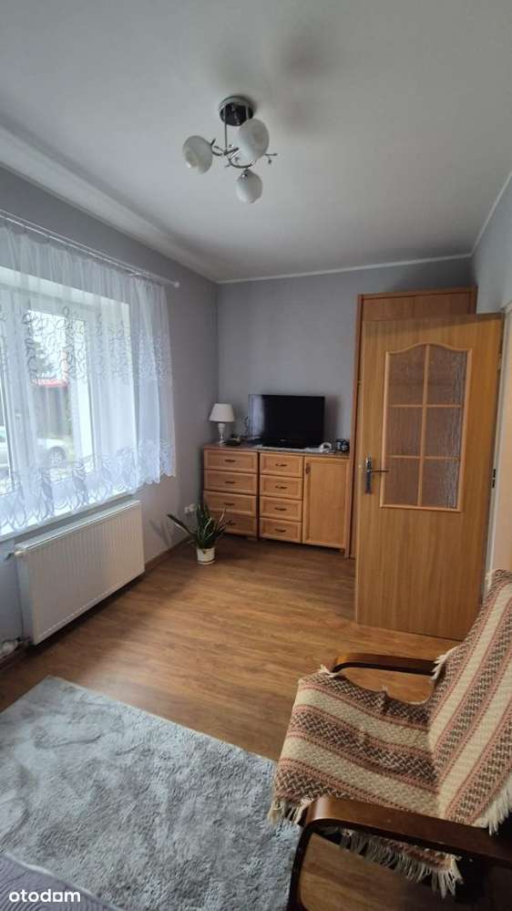 Dom w Starkowie z działką-17