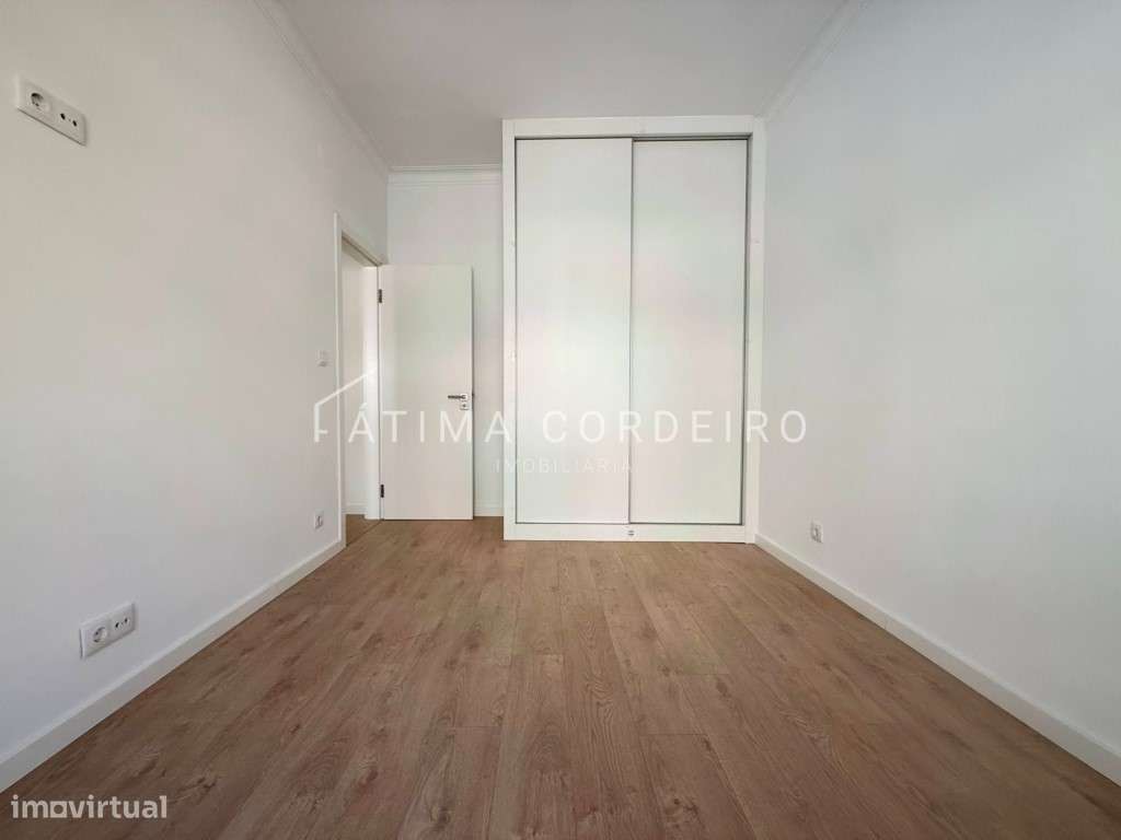 T2 completamente remodelado Praça Gil Vicente-12