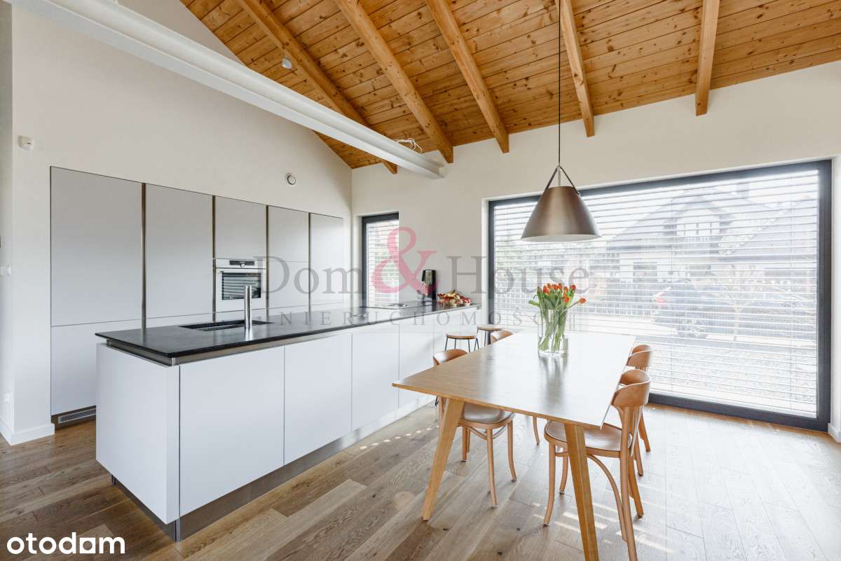 Parterowy dom dla rodziny, duży ogród-4