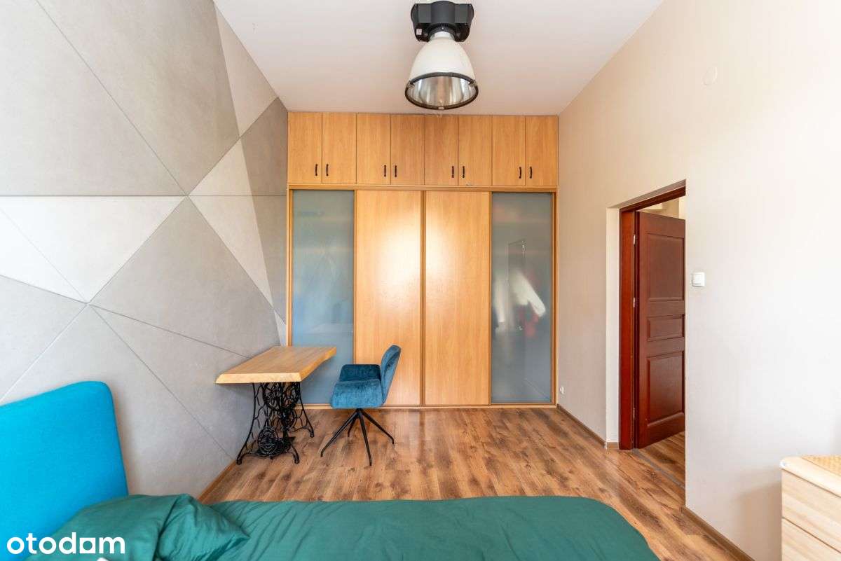 Przestronne mieszkanie - Al. Korfantego 133-15