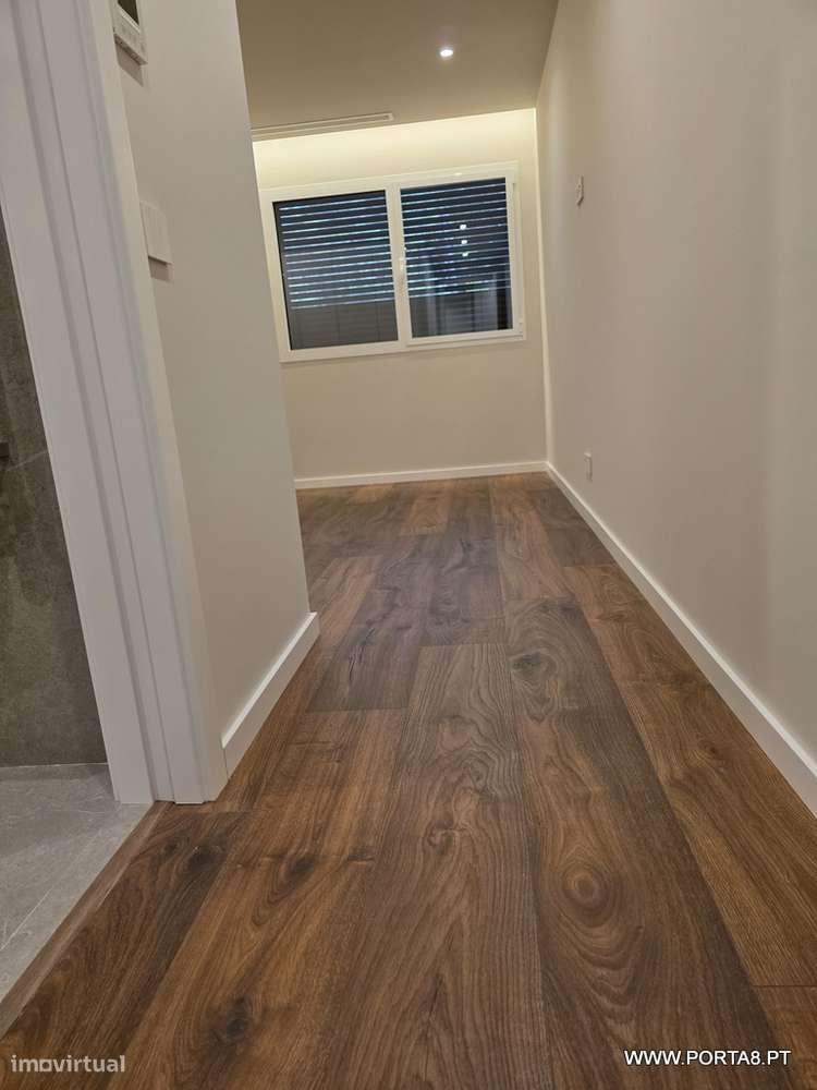 Apartamento T3 Novo com garagem-16