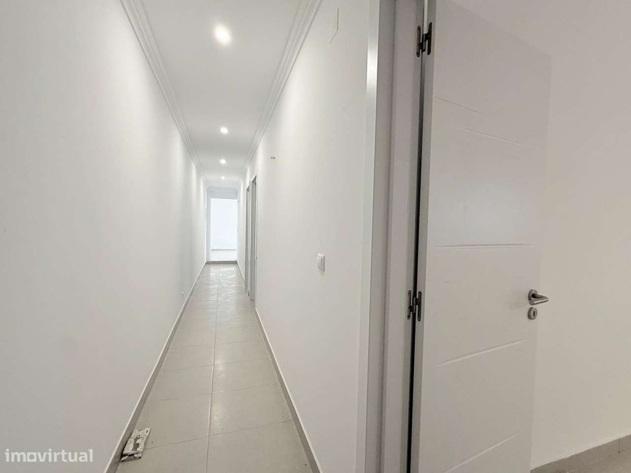 Moradia T3 em lote de 420m2 em Fernão Ferro-40