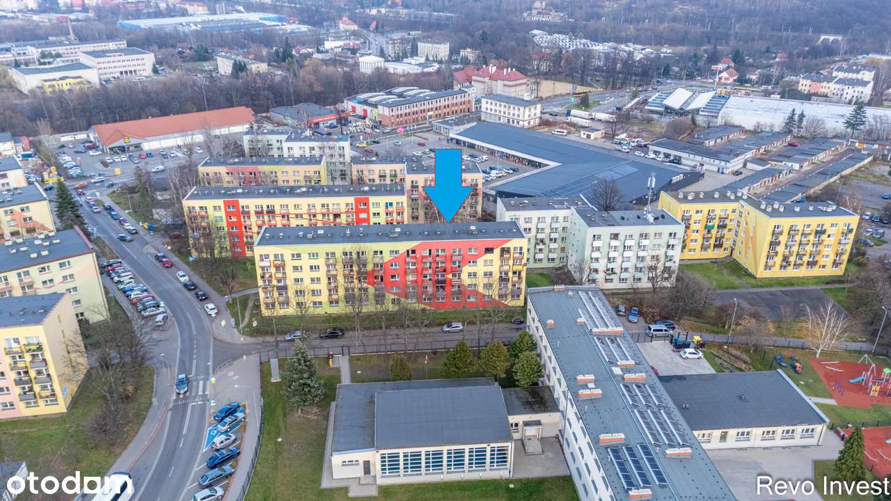 4-pokojowe, dobrze doświetlone mieszkanie wraz z  balkonem-4