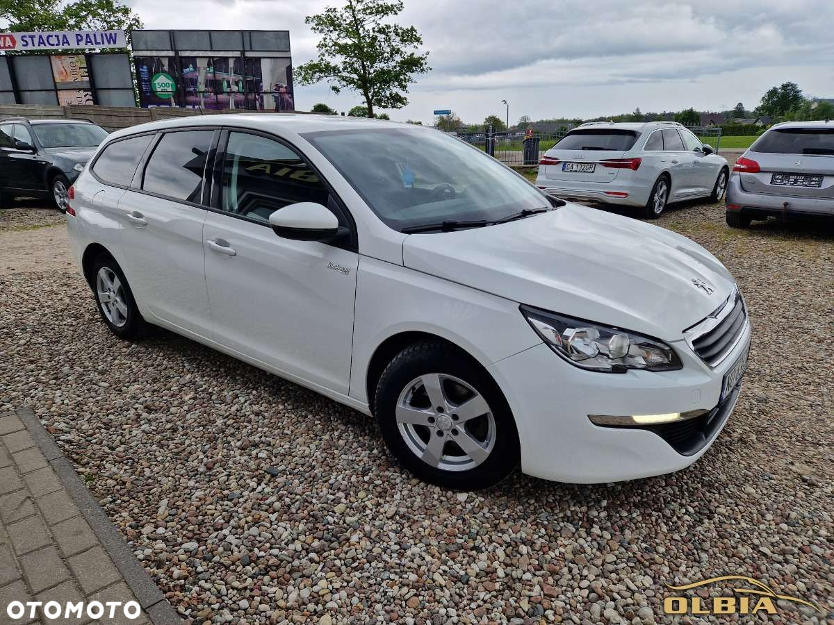 Peugeot 308 - 25