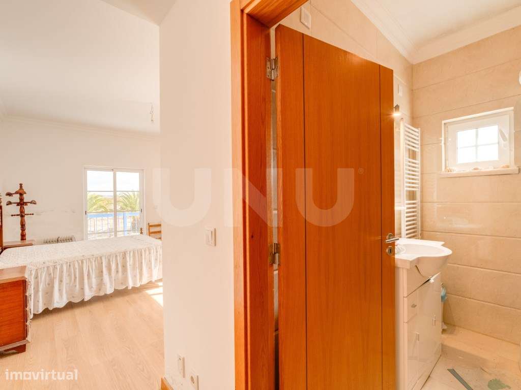 Quinta com 4,8 hectares e casa T9 em Vila Nova da Baronia-33