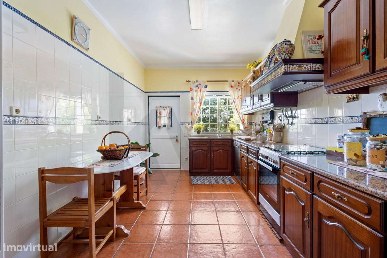 Luxo Absoluto em Perofilho | Piscina e 4.000 m2 de Terreno Privado - Grande imagem: 5/28