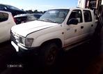 Peças Toyota Hilux 4x4 2000 - 2