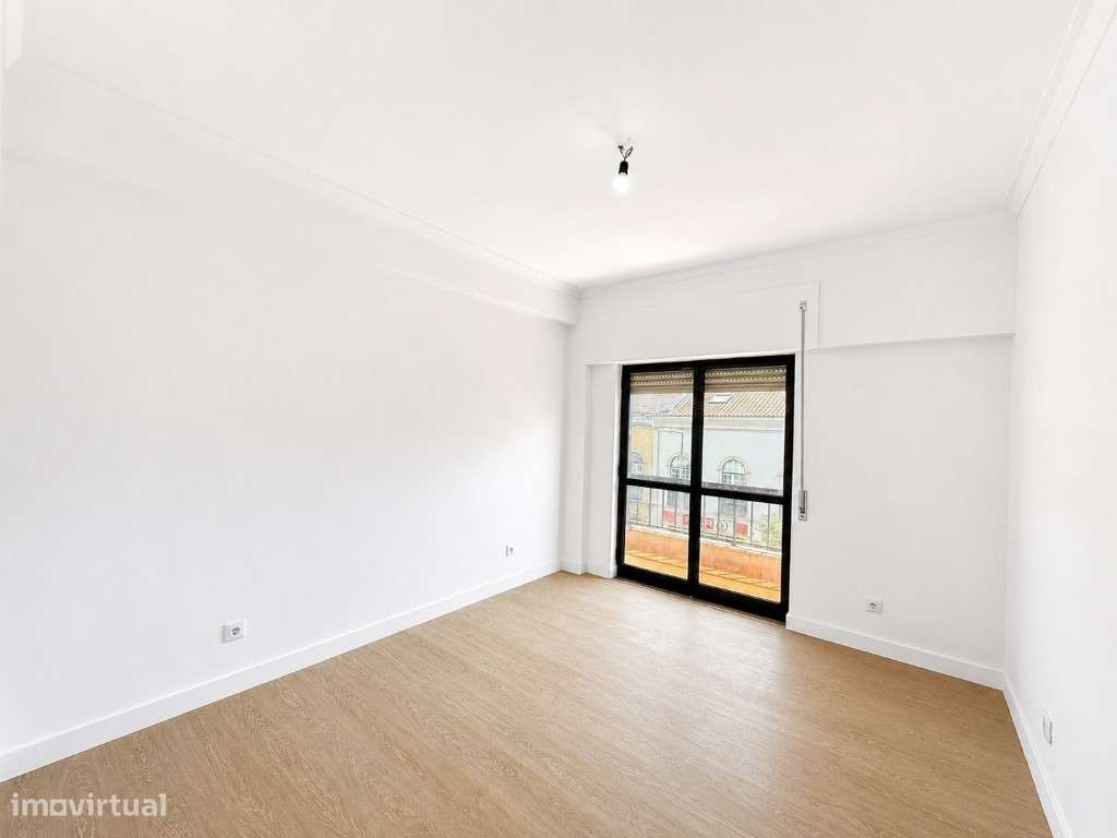 Apartamento T3 - Totalmente remodelado || Centro de Tomar-12