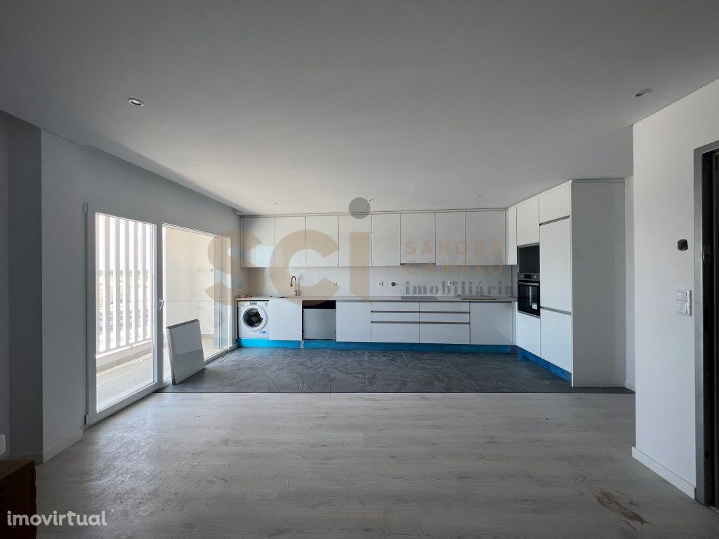 Apartamento T3 | Novo a estrear | Santa Marta Pinhal | Em...