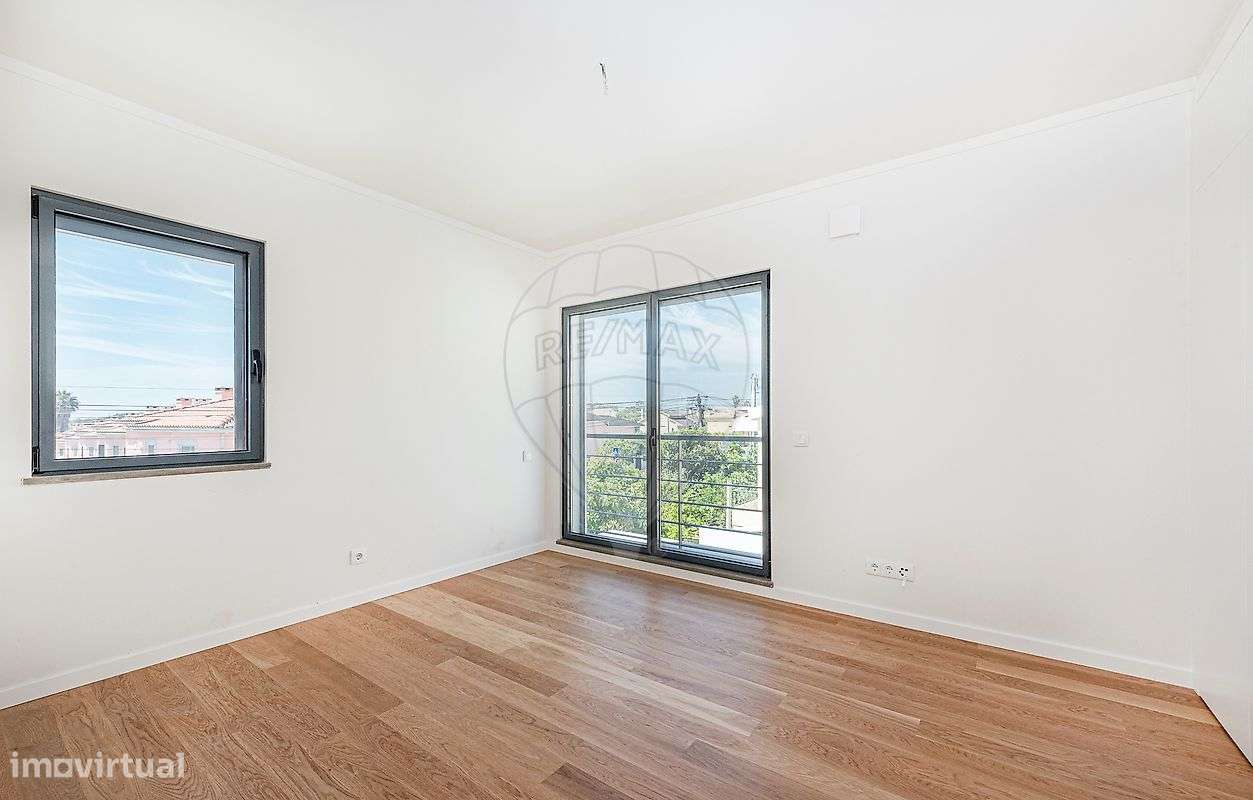 Moradia T4 para venda-9