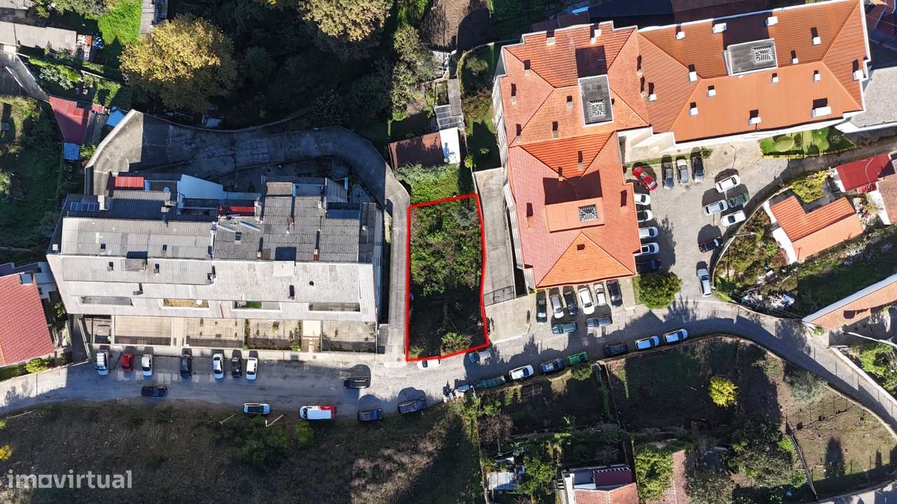 Terreno para construção em Oliveira do Douro, Gaia-2