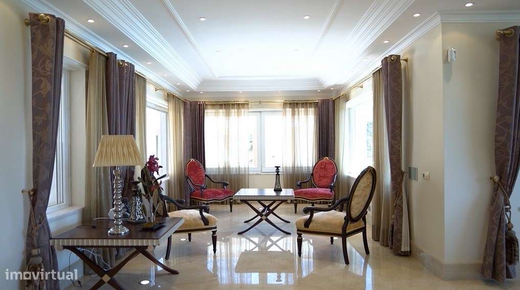 Villa exclusiva com vista para a serra de Sintra - Várzea de Sintra, S-13