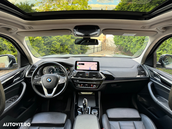 BMW X3 xDrive30d AT Luxury Line - 7