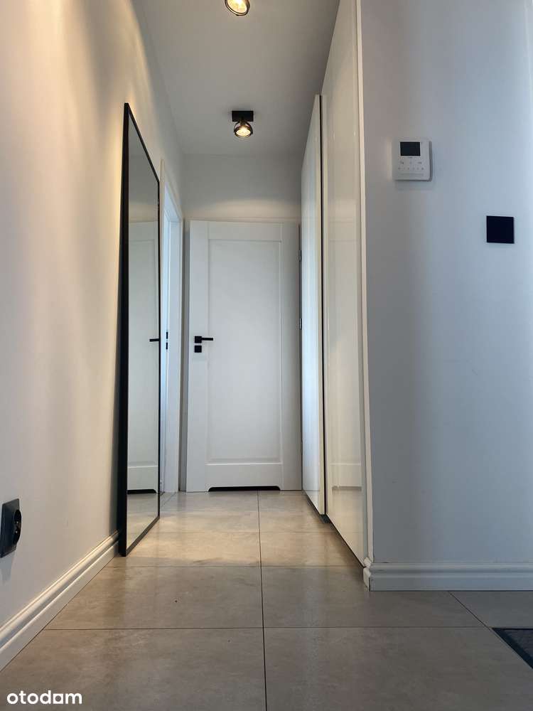 BEZPOŚREDNIO: Klimatyzowany, jasny i nowoczesny apartament z tarasem – pohled 6