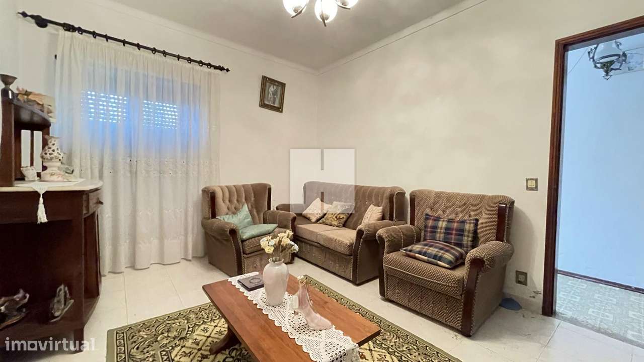 Moradia para Restaurar com Terreno - Grande imagem: 5/43