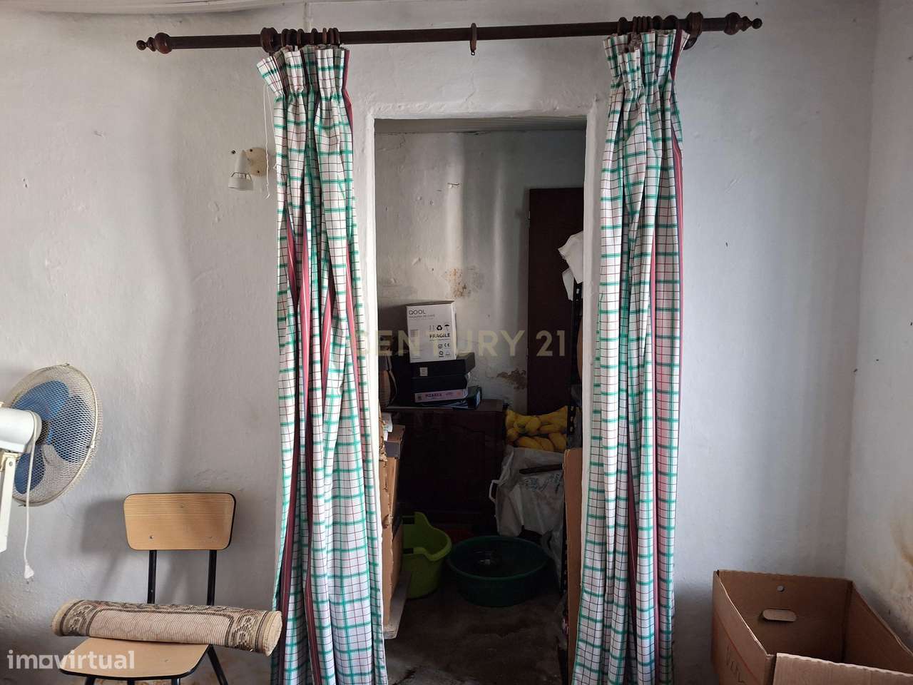 Moradia para Recuperação no Montijo com Jardim e Garagem-6