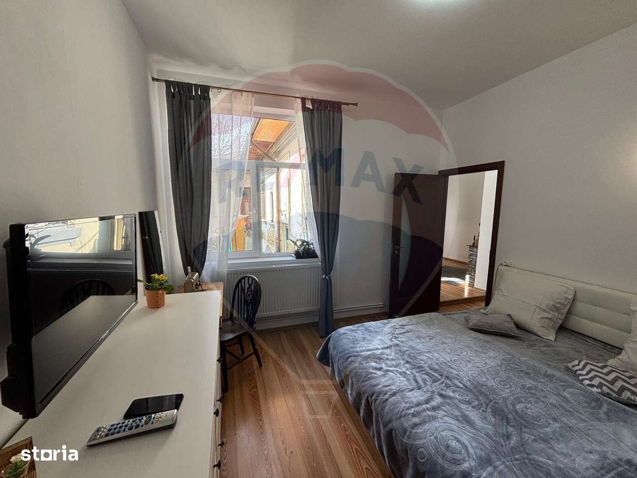 Zona Cișmigiu-Știrbei Vodă: 3 camere 72mp, Curte, Potențial Mansardare-0