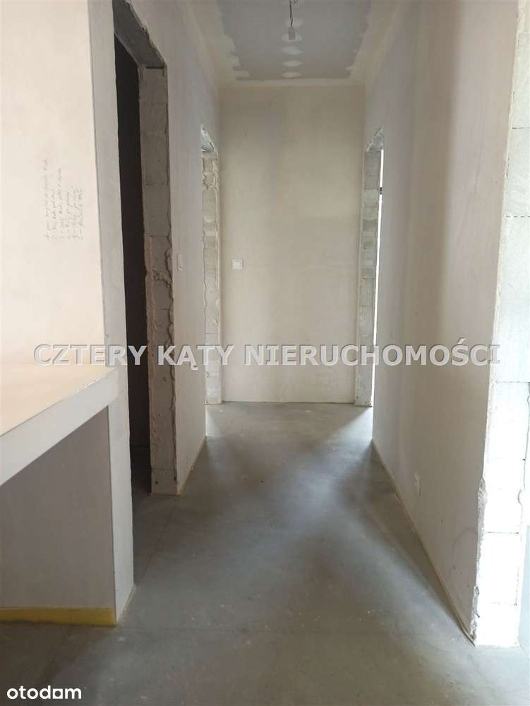 Funkcjonalny i ekonomiczny dom w super cenie!-6