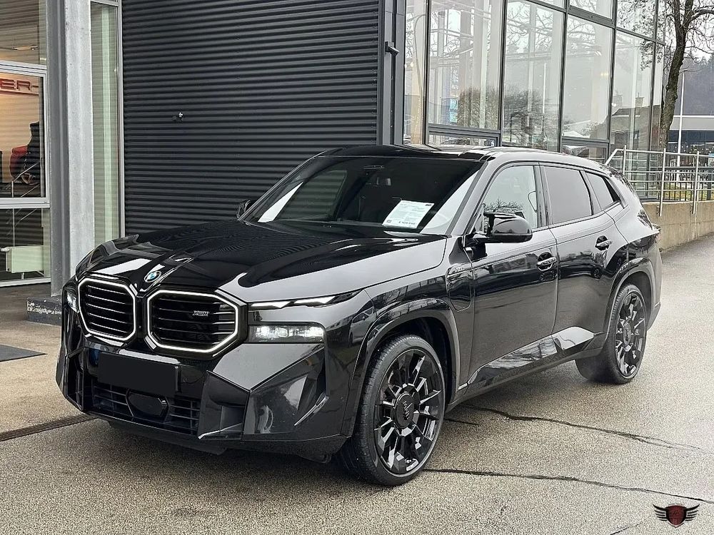 BMW XM 2025