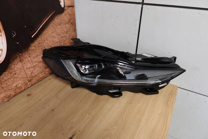 JAGUAR XE X760 FULL LED PRAWA LX73-13W029 LAMPA LAMPY - 10