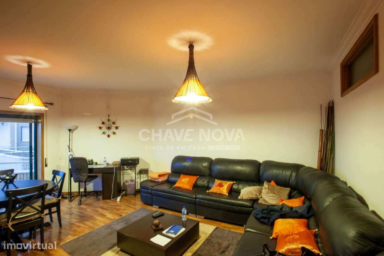 Apartamento T1+1 na Madalena-9